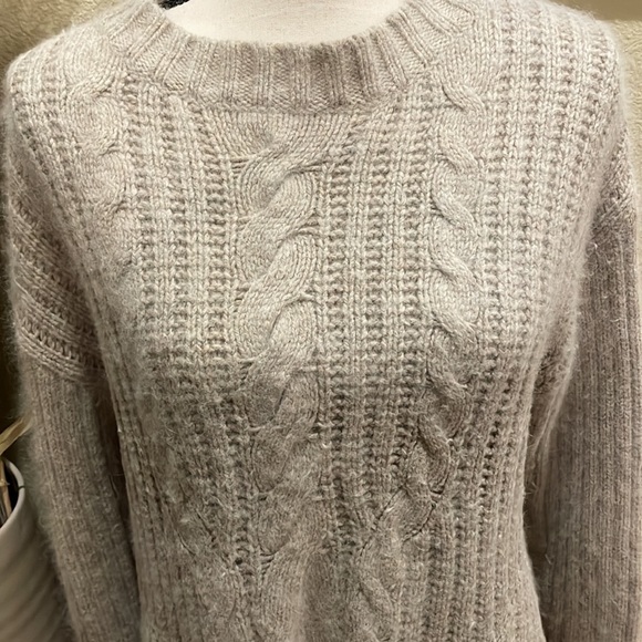 Trina Turk Angora Cable Knit Sweater Grey Size L - Picture 2 of 12